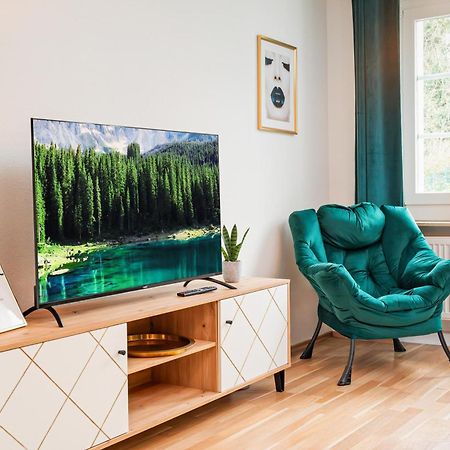 Smart Home - Wuppertal - Perfect For 6 Guests - Central - Netflix - Schwebebahn - Free Parking Zone Exterior foto